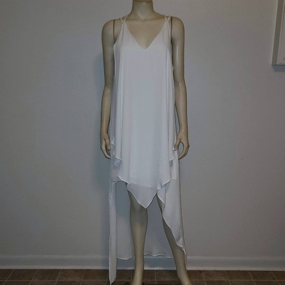 Strut & Bolt Dresses & Skirts - STRUT & BOLT Handkerchief Hi-Low Dress, Size Large